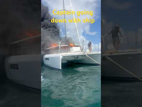 Captain wants to go down with his ship. Crazy morning in the U.S.V.I's #charterkai
