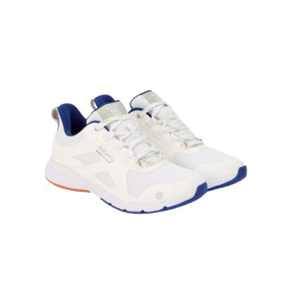 Dubarry Cowes Zeiltrainer herenzeilschoen, wit/marineblauw mesh, blauwe accenten, oranje antislipzool, merknaam; ideaal aan dek.