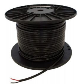 Platte kabel, zwart, 2x0,75 mm² op grote spoel, merk onbekend, stroomkabel voor boordnet, PVC-geïsoleerd, bedrading kajuit.